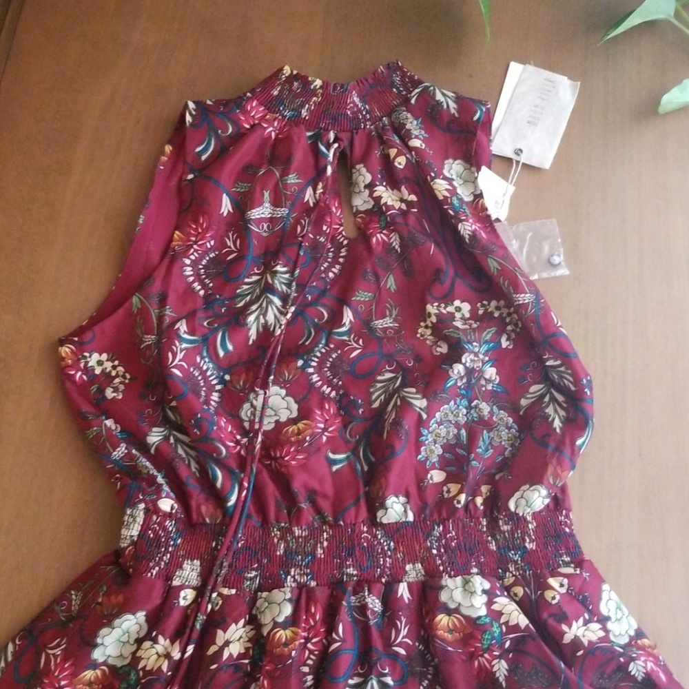 Nwt moon river floral dress size small